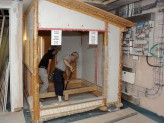 Master carpenter Amakasu Eiichirō and plasterer Ebara Hisanori constructing the tea house. &copy; Ashmolean Museum, University of Oxford