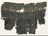 Textile fragment with rosettes, dots, and lobed squares (EA1990.111)