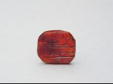 Octagonal bezel seal with nasta&lsquo;liq inscription and leaf decoration (LI902.23)