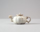 White ware ewer with spout in the form of a dragon (LI1301.154)