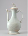 White ware ewer and lid surmounted by a seated lion (LI1301.200)