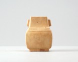 White ware fang hu, or rectangular vase (LI1301.90)