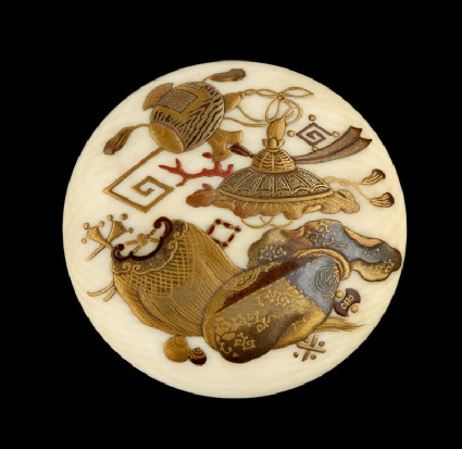 Manjū netsuke with takaramono, or precious thingsfront