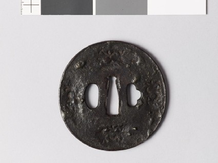 Tsuba with star formsfront