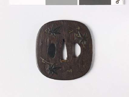 Tsuba with maple and pine leavesfront