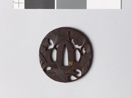 Tsuba with gingko leavesfront