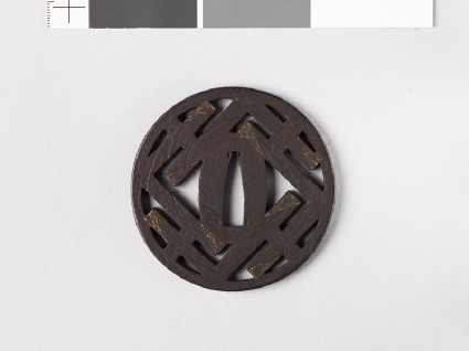 Round tsuba with L-shapesfront