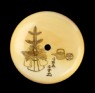 Manjū netsuke depicting manzai dancers at New Year (back)